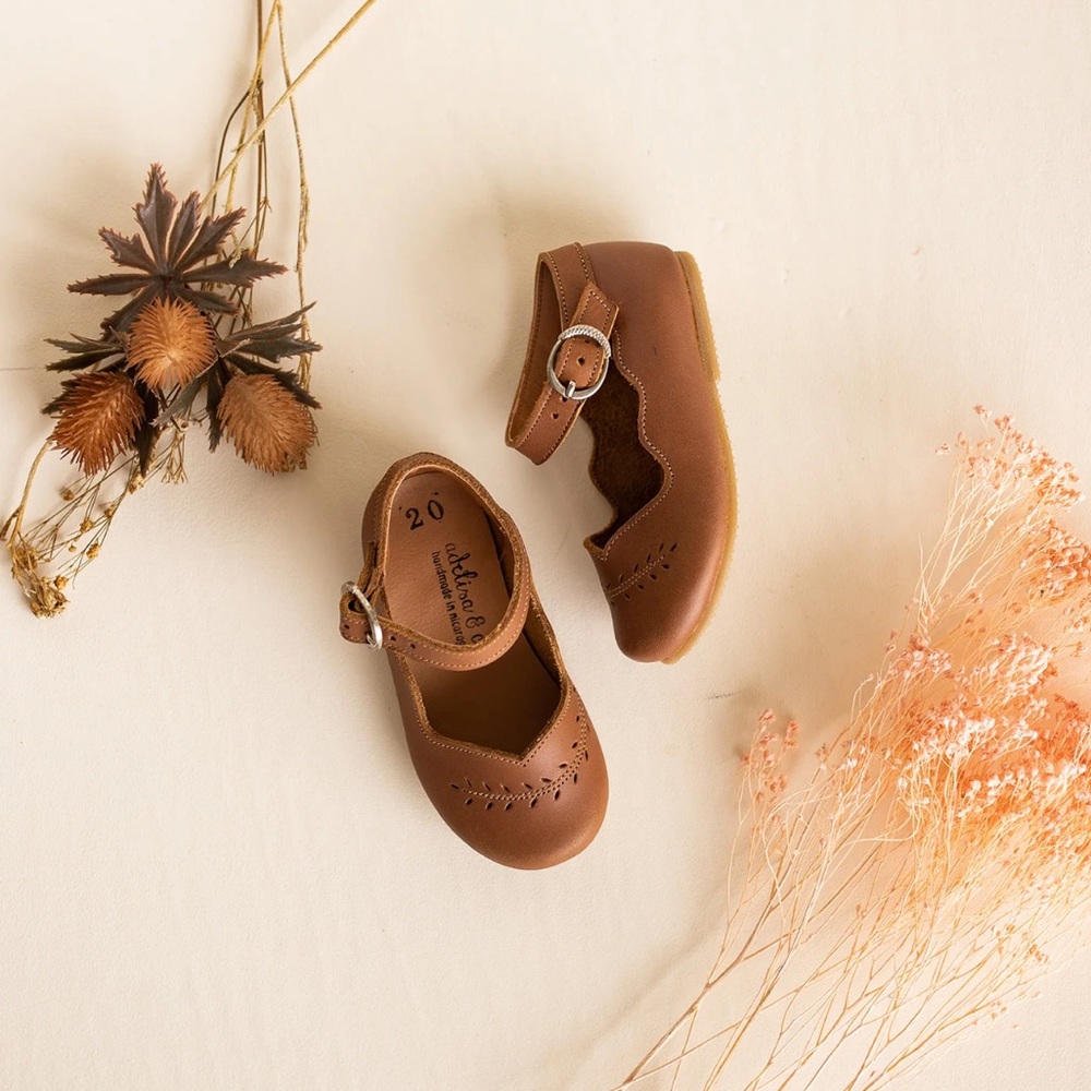 Adelisa & Co 30(12) girls cocheca brown leather